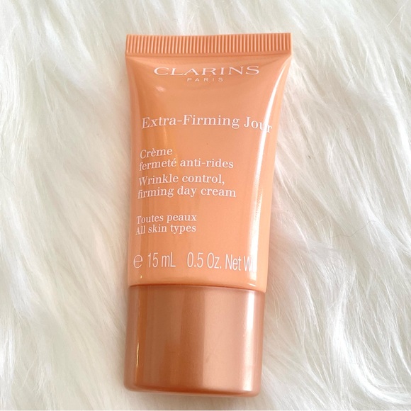 Clinique & Clarins Skincare Set + Eye Makeup - Picture 3 of 10